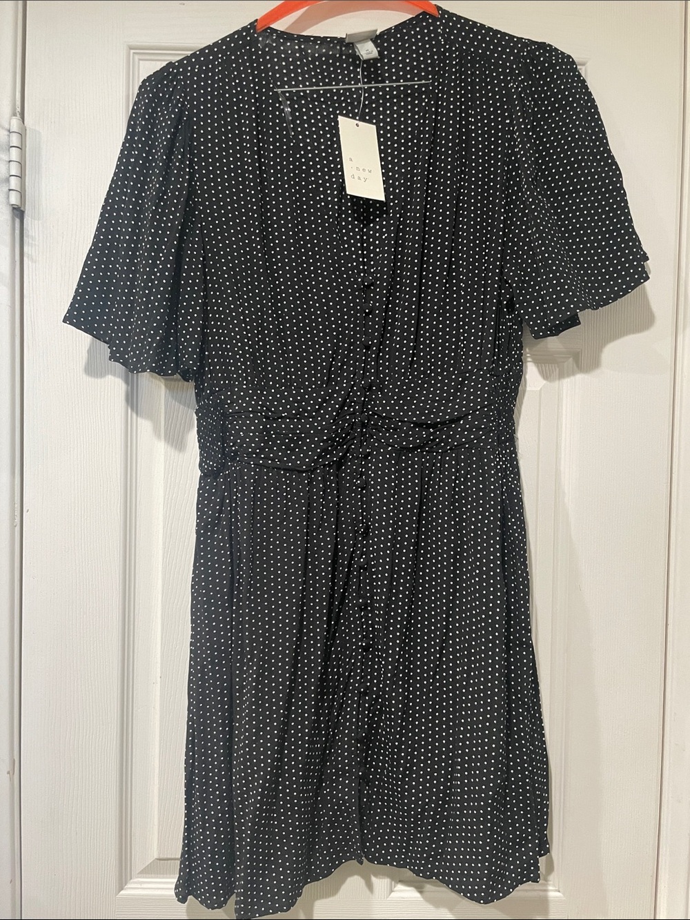 Women's Black Polka Dot Tie-Waist Dress M